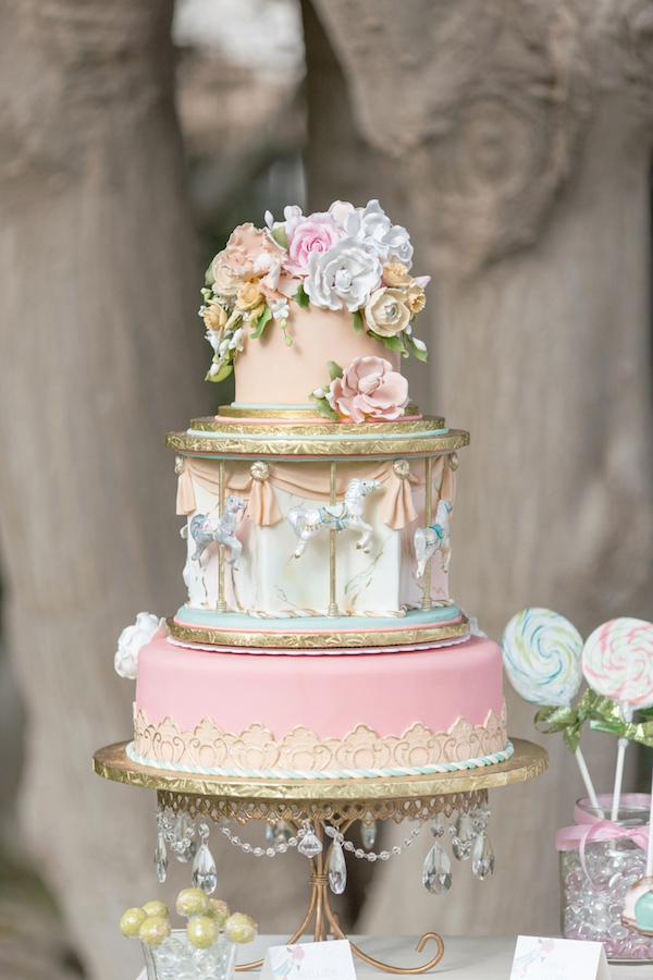 whimsical-carousel-wedding-ideas