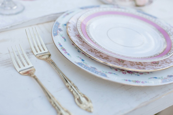 whimsical-carousel-wedding-ideas