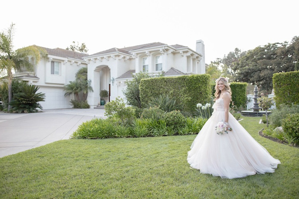 whimsical-carousel-wedding-ideas