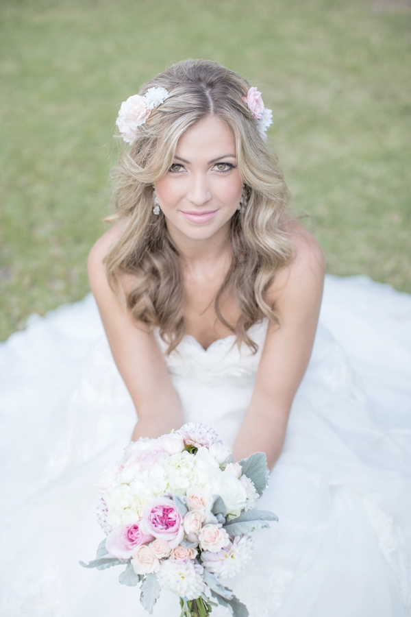 whimsical-carousel-wedding-ideas