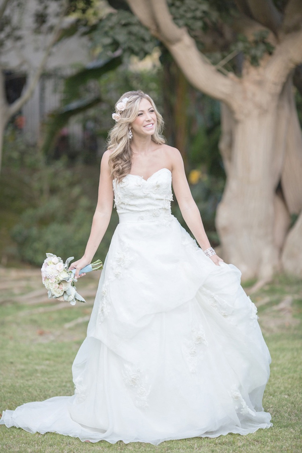 whimsical-carousel-wedding-ideas