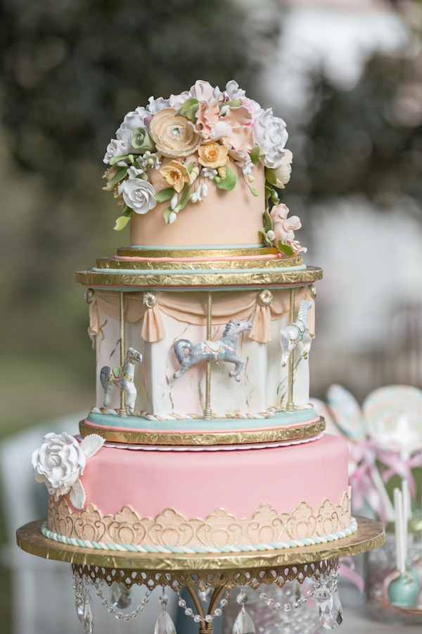 whimsical-carousel-wedding-ideas