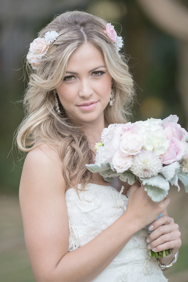 whimsical-carousel-wedding-ideas