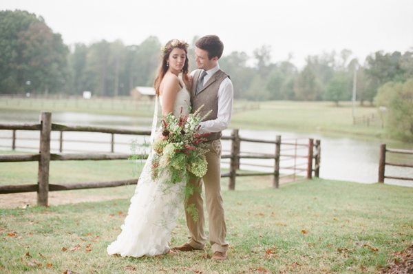 boho-garden-wedding-inspiration