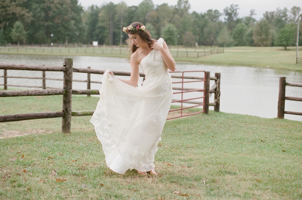 boho-garden-wedding-inspiration