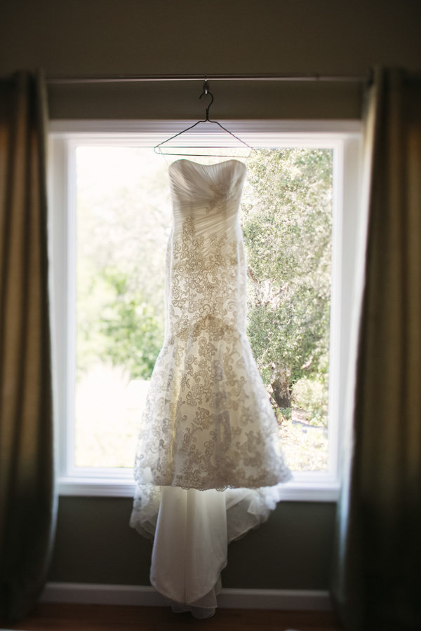 chic-mint-and-coral-wedding-at