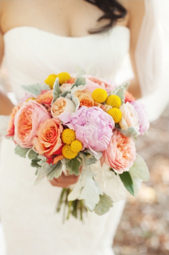summery wedding bouquet by dragonfly floral