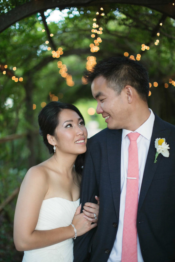 chic-mint-and-coral-wedding-at