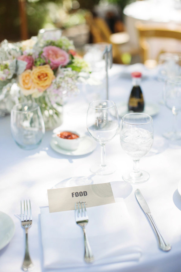 chic-mint-and-coral-wedding-at