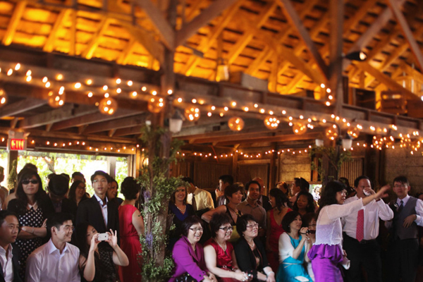 chic-mint-and-coral-wedding-at