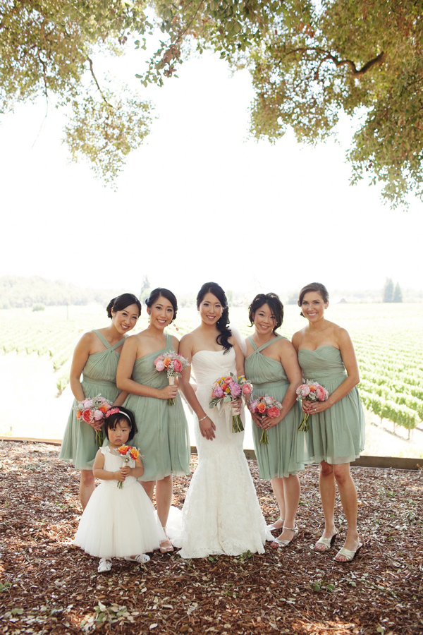 chic-mint-and-coral-wedding-at