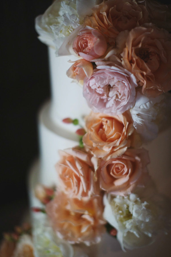 chic-mint-and-coral-wedding-at