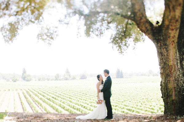 chic-mint-and-coral-wedding-at