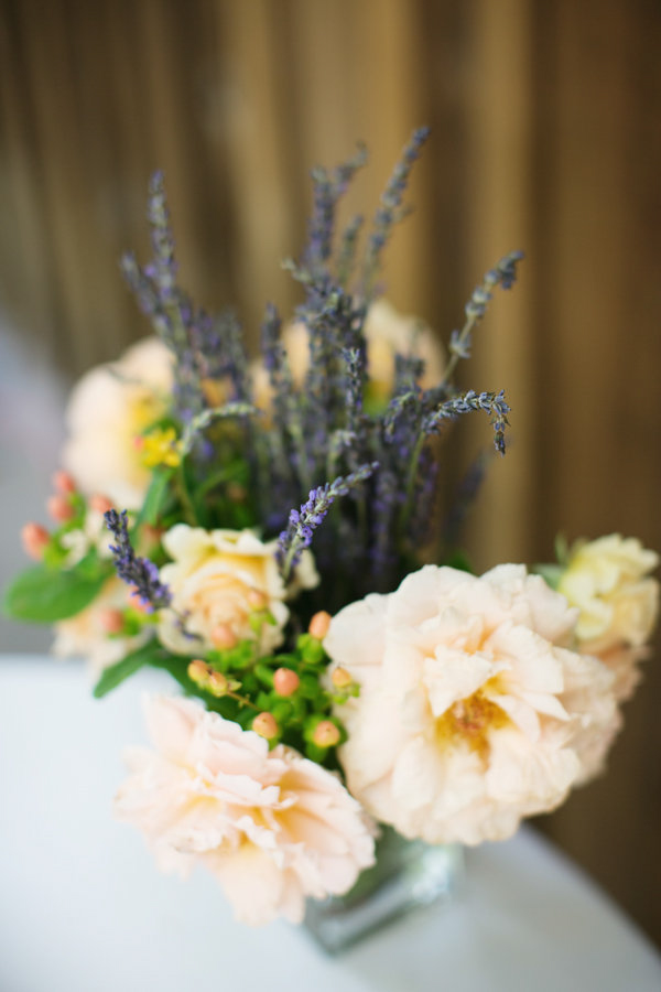 chic-mint-and-coral-wedding-at