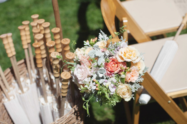 chic-mint-and-coral-wedding-at