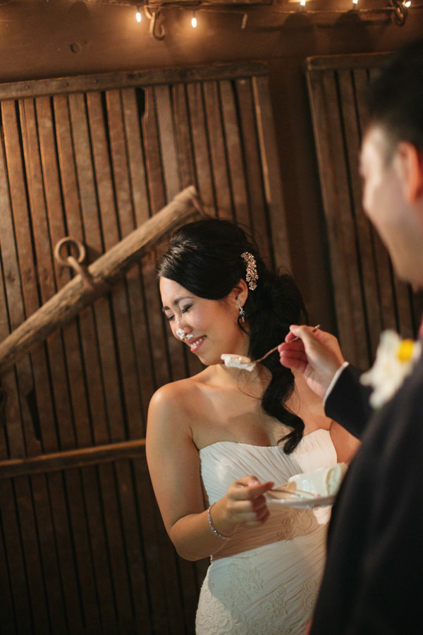 chic-mint-and-coral-wedding-at