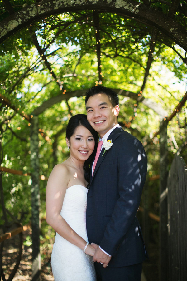chic-mint-and-coral-wedding-at