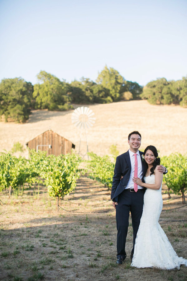 chic-mint-and-coral-wedding-at