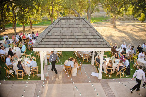 classy-country-wedding-at-spanish-oaks