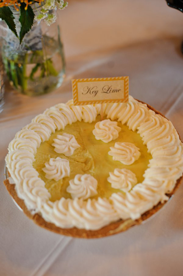 classy-country-wedding-at-spanish-oaks