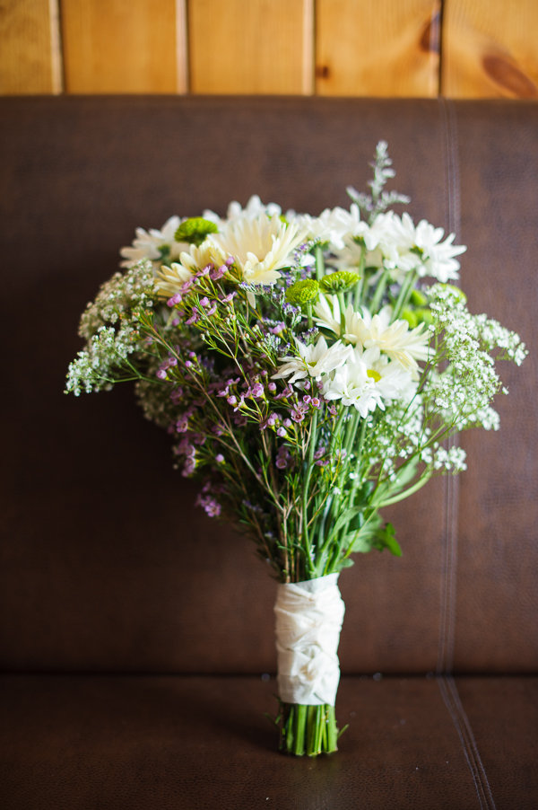 creative-canuck-wedding
