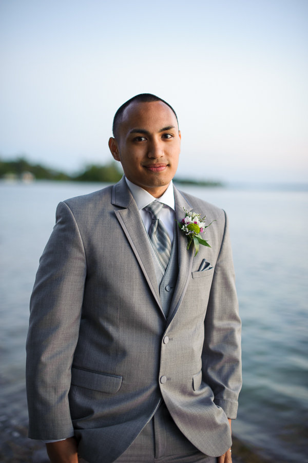 creative-canuck-wedding