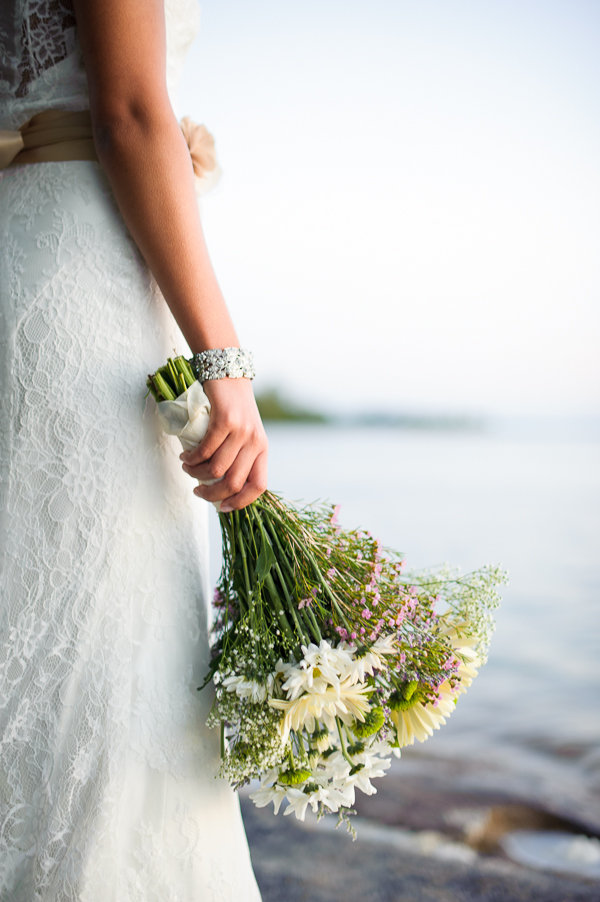 creative-canuck-wedding