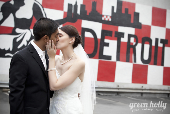 Downtown Detroit Michigan Wedding