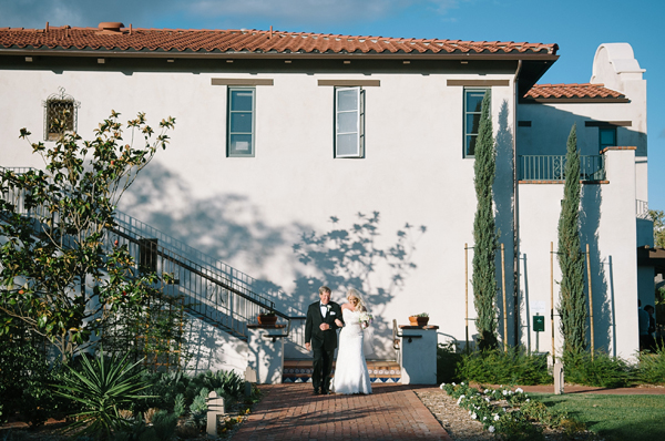 dynamite-and-pearls-wedding