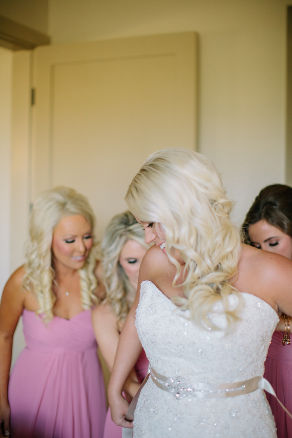 dynamite-and-pearls-wedding