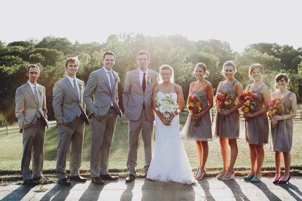 eclectic-midwest-wedding-in-the-great