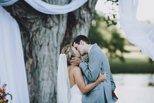 eclectic-midwest-wedding-in-the-great