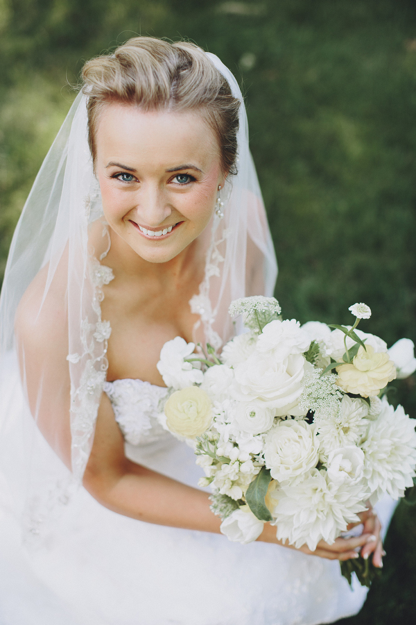 eclectic-midwest-wedding-in-the-great