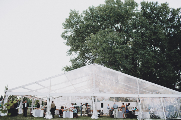 eclectic-midwest-wedding-in-the-great
