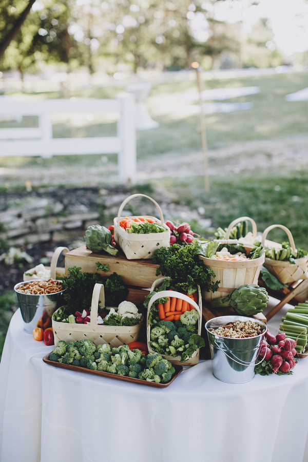 eclectic-midwest-wedding-in-the-great