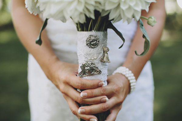 eclectic-midwest-wedding-in-the-great