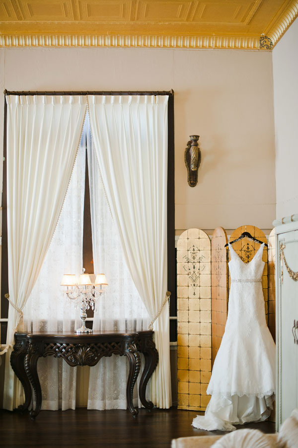 elegant-garden-wedding-at-the-twin