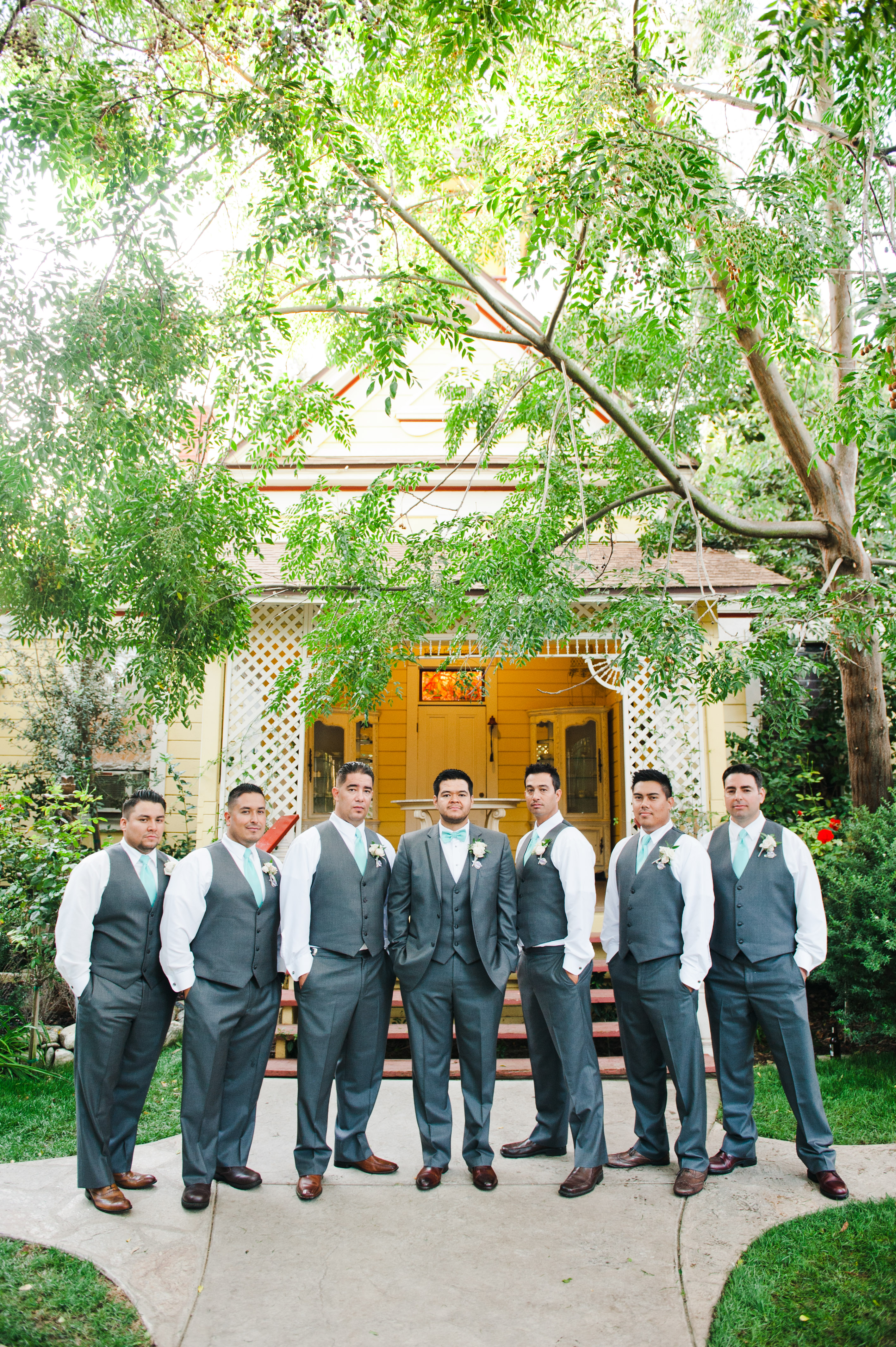 elegant-garden-wedding-at-the-twin