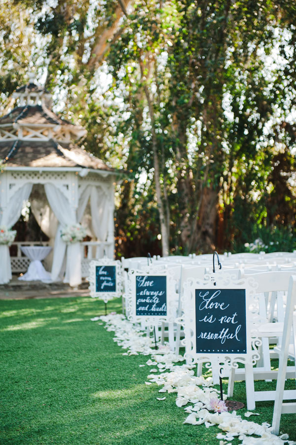 elegant-garden-wedding-at-the-twin