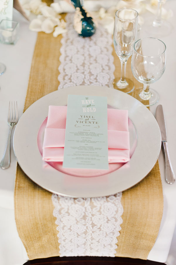elegant-garden-wedding-at-the-twin