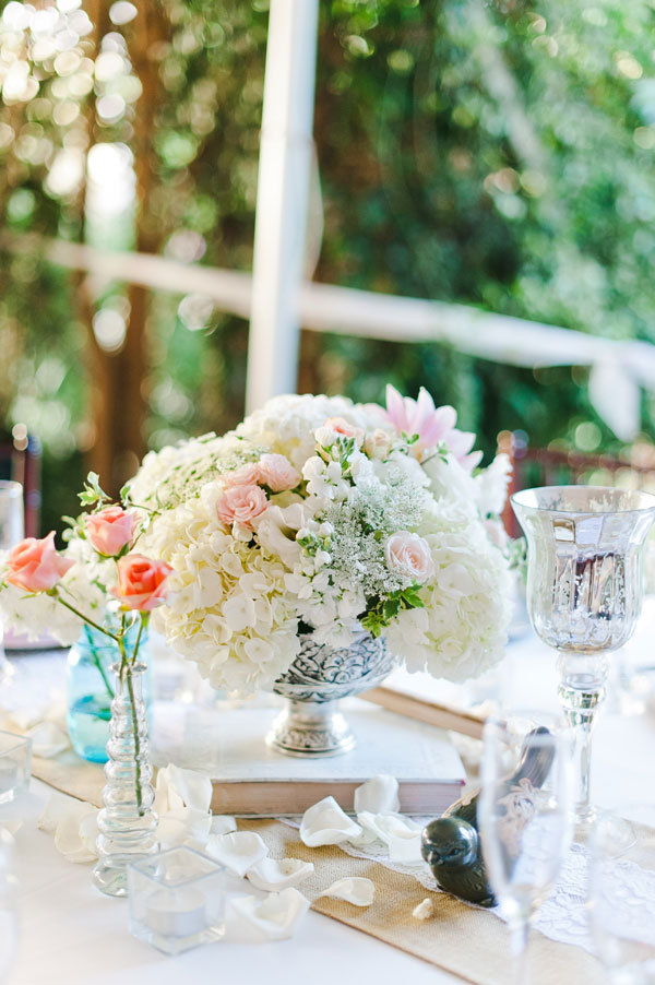 elegant-garden-wedding-at-the-twin