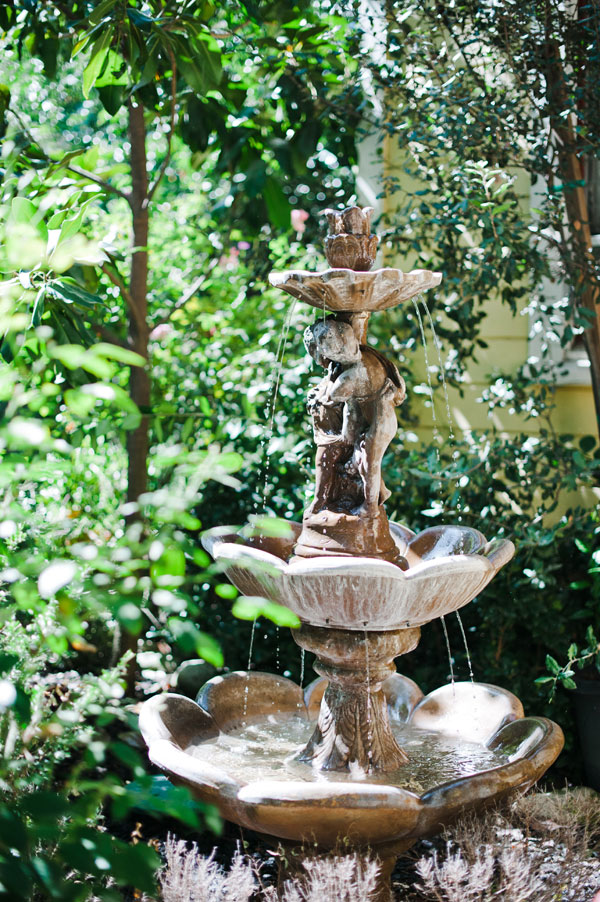 elegant-garden-wedding-at-the-twin