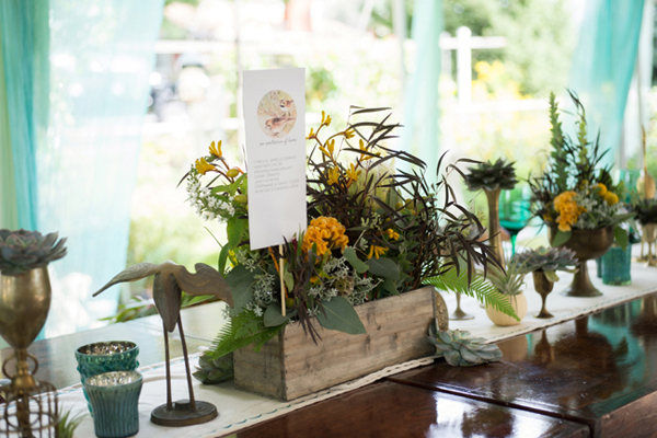 fish-and-bird-backyard-wedding