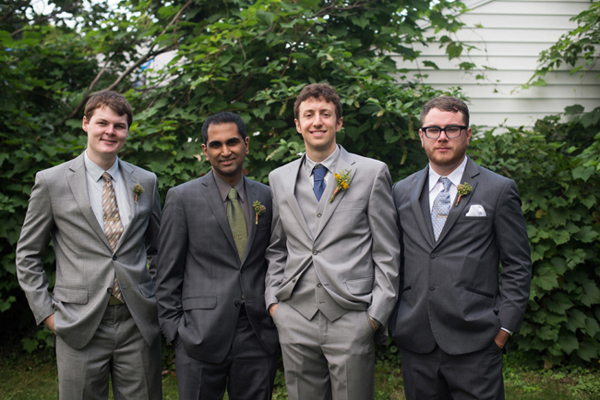 fish-and-bird-backyard-wedding