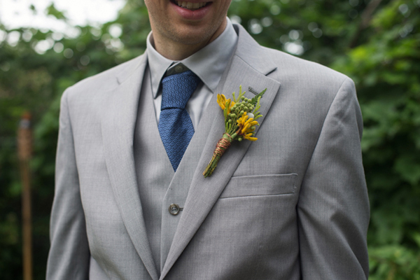 fish-and-bird-backyard-wedding