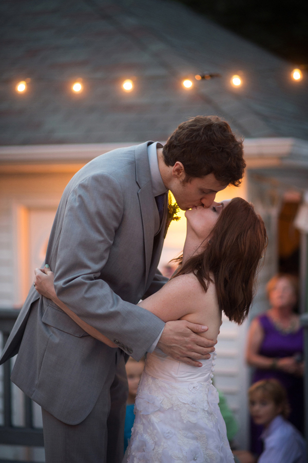 fish-and-bird-backyard-wedding