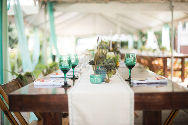 fish-and-bird-backyard-wedding