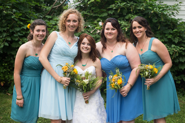 fish-and-bird-backyard-wedding