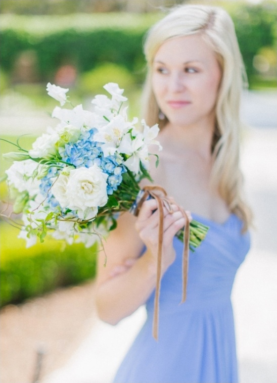 blue and white wedding ideas