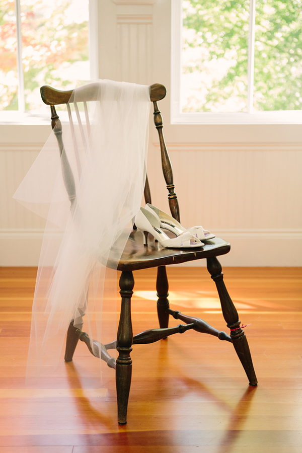 gold-and-white-wedding-in-napa-valley
